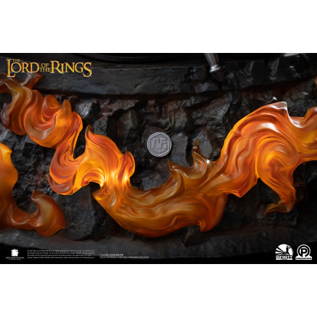 Infinity Studio X Penguin Toys - Gandalf el Gris Ultimate Edition Half Size Statue Master Forge Series- 1/2