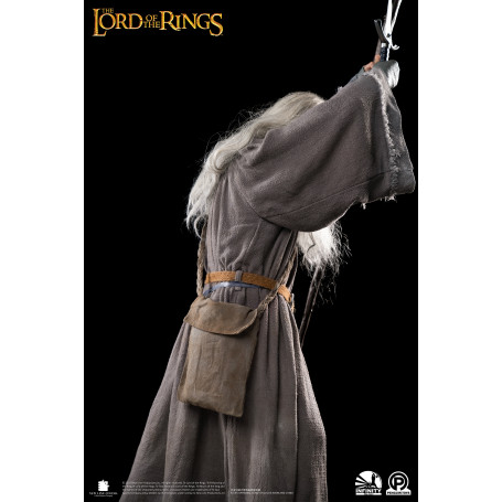 Infinity Studio X Penguin Toys - Gandalf el Gris Ultimate Edition Half Size Statue Master Forge Series- 1/2