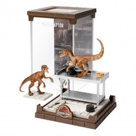 Noble Collection Creatures - Velociraptors PVC Diorama - Jurassic Park