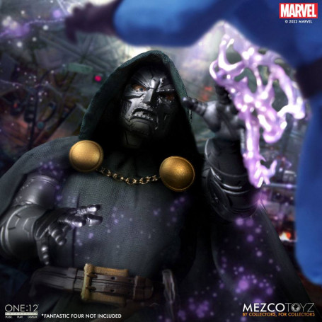 Mezco One 12 - Doctor Doom - Doctor Doom