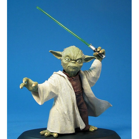 Attakus Star Wars - Estatua de Yoda El Ataque de los Clones 1/5 - OCASIÓN