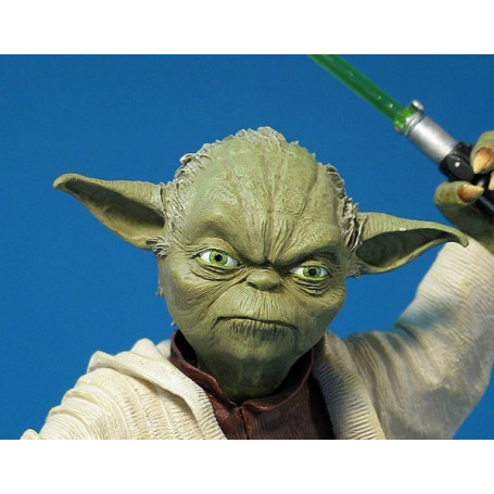 Attakus Star Wars - Estatua de Yoda El Ataque de los Clones 1/5 - OCASIÓN