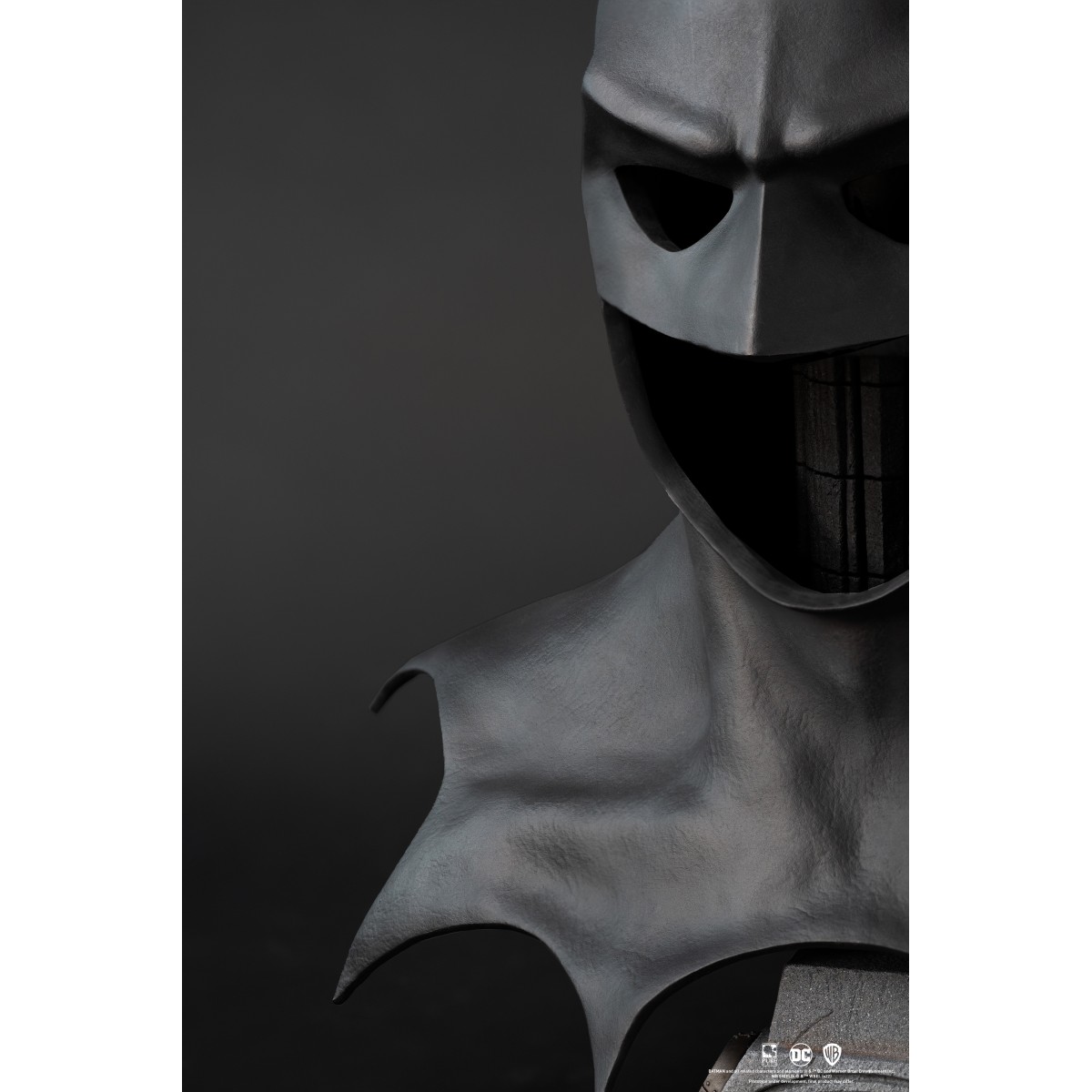 PureArts - Réplica de capucha de Batman 1:1