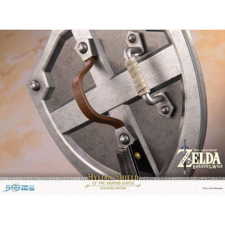 First 4 Figures - Zelda - Hylian Shield Standard Edition - Breath of the Wild Estatua de PVC
