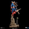 Iron Studios - Diorama de Superman y Loic Lane 1/6