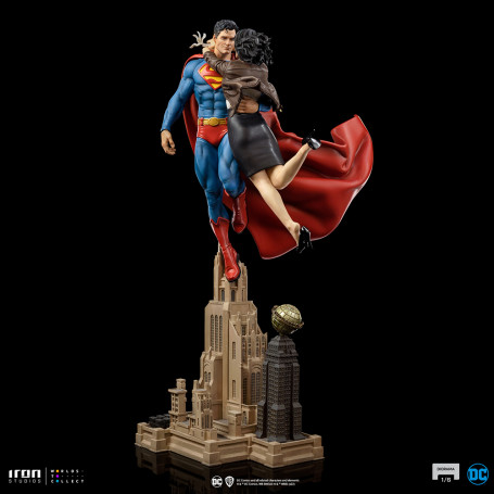 Iron Studios - Diorama de Superman y Loic Lane 1/6