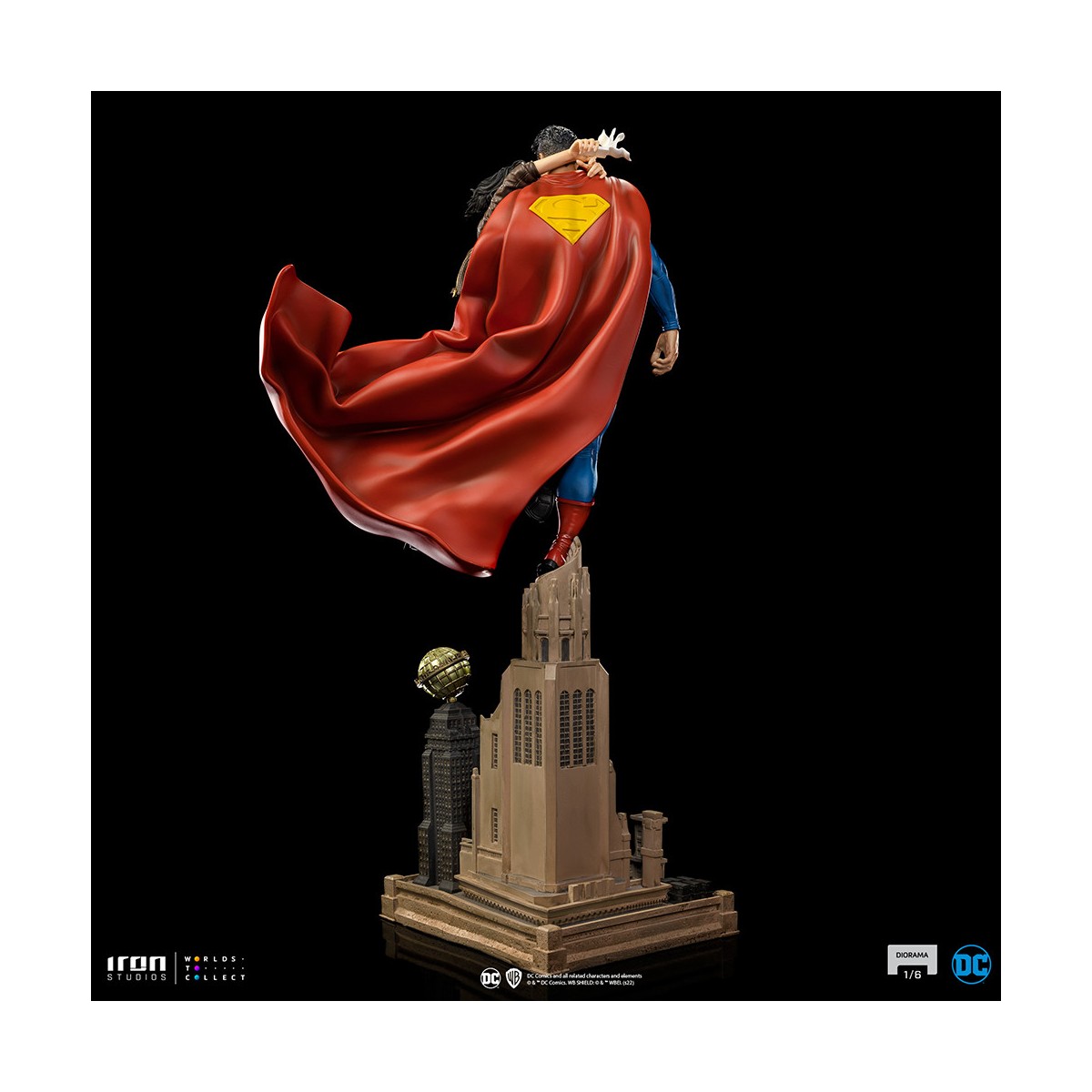 Iron Studios - Diorama de Superman y Loic Lane 1/6