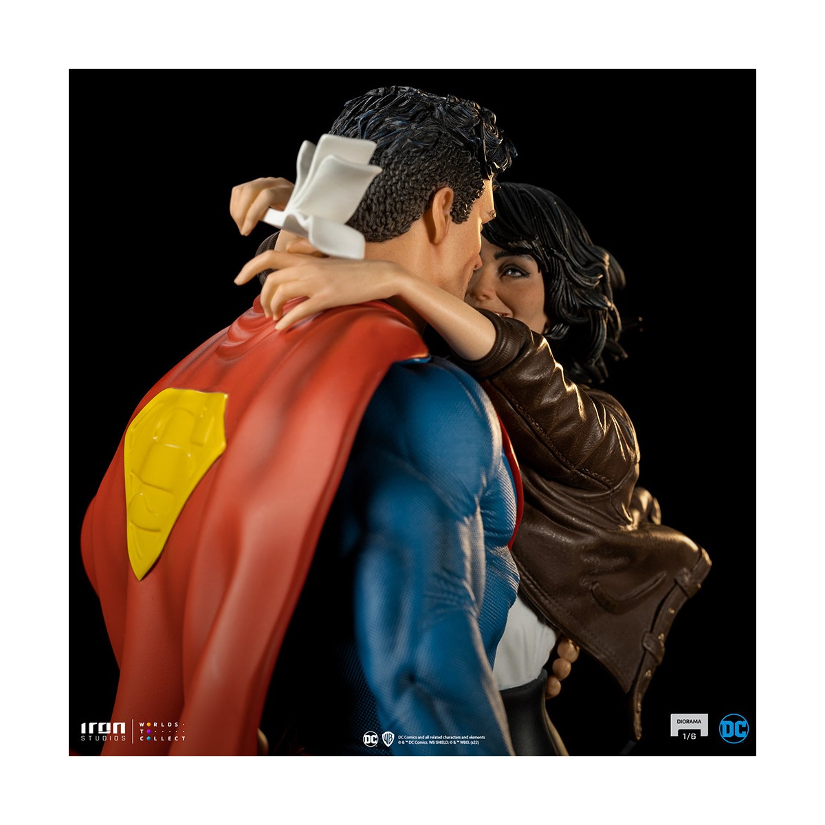 Iron Studios - Diorama de Superman y Loic Lane 1/6