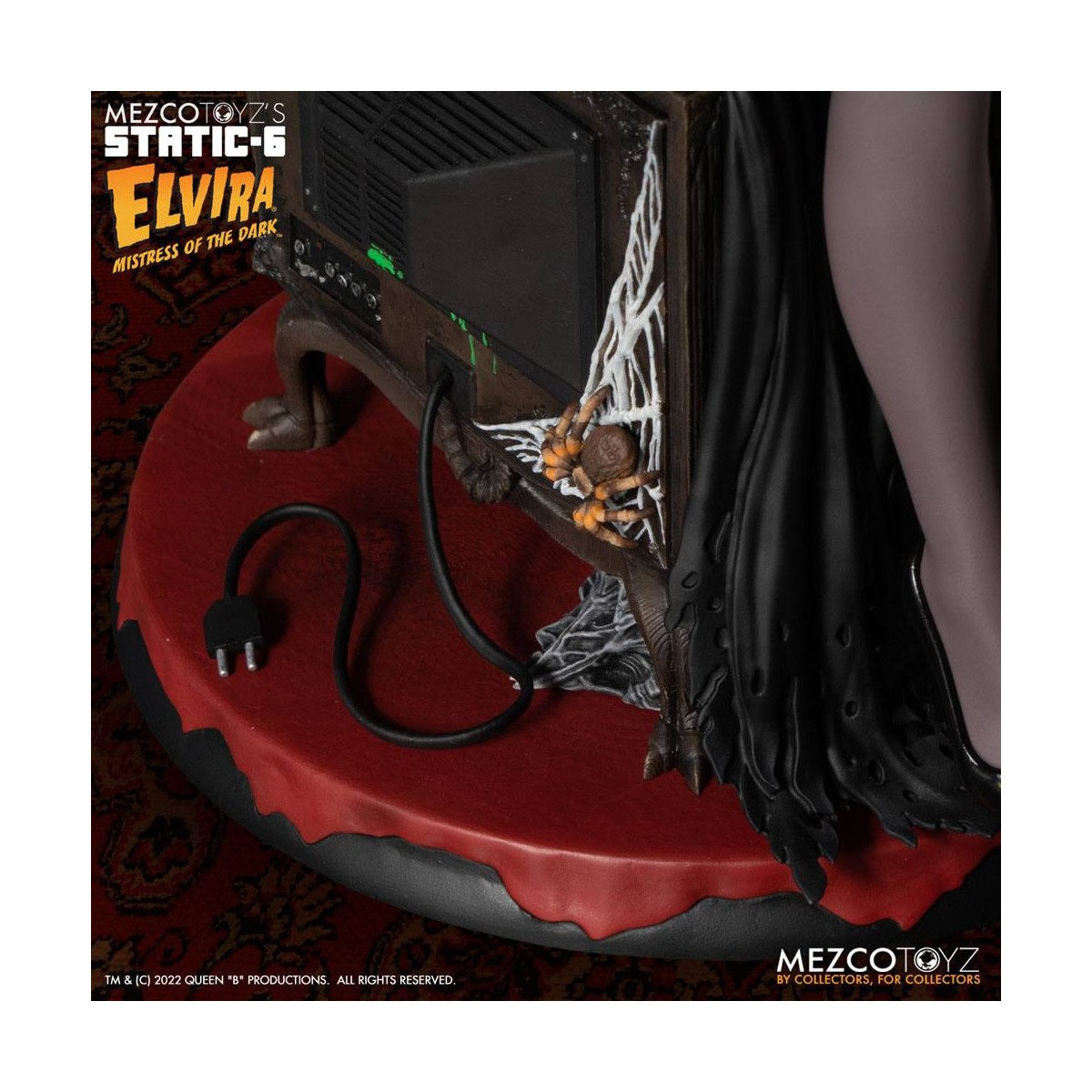 Mezco - Static 6 - Elvira señora de las tinieblas estatua 1/6