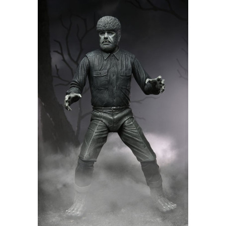 NECA - Ultimate The Wolf Man Versión en Blanco y Negro - Universal Monsters