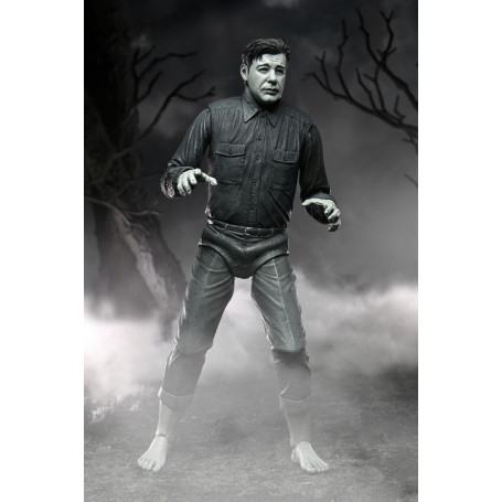 NECA - Ultimate The Wolf Man Versión en Blanco y Negro - Universal Monsters