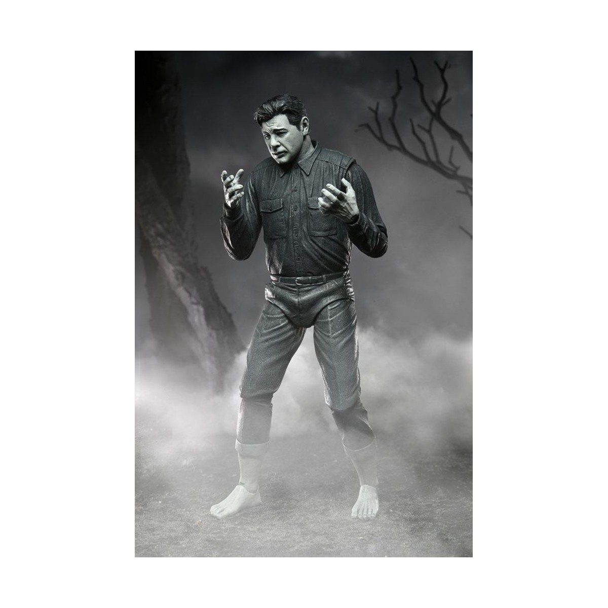 NECA - Ultimate The Wolf Man Versión en Blanco y Negro - Universal Monsters