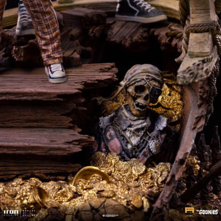 Iron Studios - Sloth y Chunk 1/10 Los Goonies Deluxe Art Scale - Cinoque y Choco