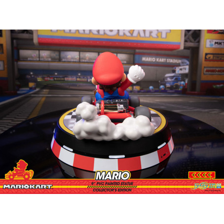 First 4 Figures - Mario Kart - MARIO Edición Coleccionista Estatua de PVC
