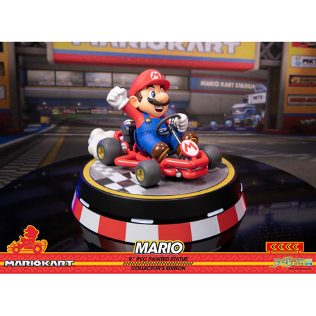 First 4 Figures - Mario Kart - MARIO Edición Coleccionista Estatua de PVC