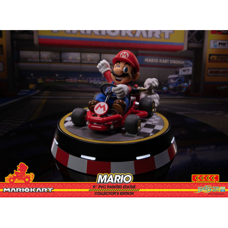 First 4 Figures - Mario Kart - MARIO Edición Coleccionista Estatua de PVC