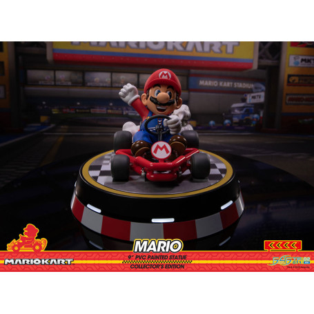 First 4 Figures - Mario Kart - MARIO Edición Coleccionista Estatua de PVC