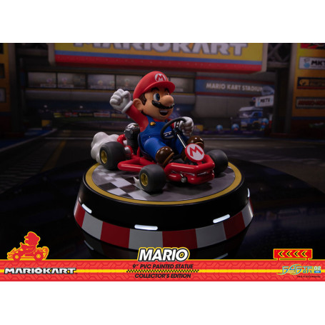 First 4 Figures - Mario Kart - MARIO Edición Coleccionista Estatua de PVC