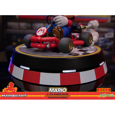 First 4 Figures - Mario Kart - MARIO Edición Coleccionista Estatua de PVC
