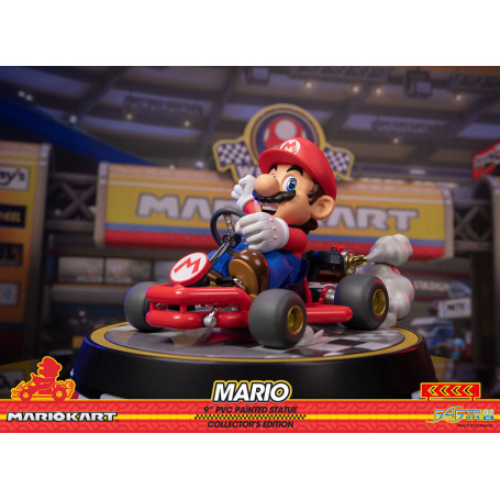 First 4 Figures - Mario Kart - MARIO Edición Coleccionista Estatua de PVC