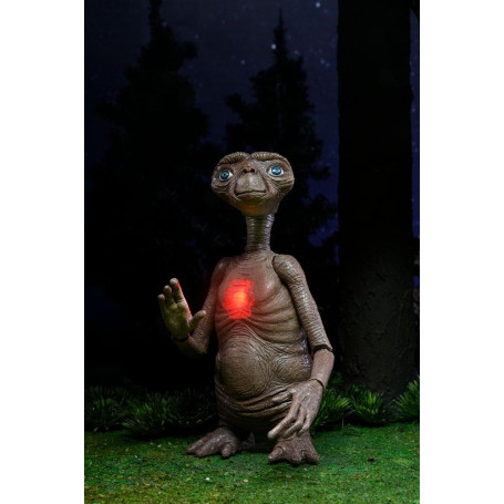 Neca - E.T. El Extraterrestre - Ultimate Deluxe E.T.