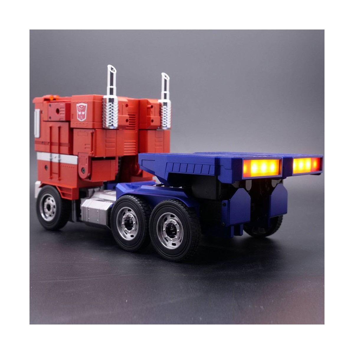 Robosen - Transformers Optimus Prime - robot interactivo auto-transformable - Versión en Inglés