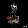 Iron Studios - Half Art Scale 1/20 - El Gigante de Hierro y Hogarth Hughes Estatuilla