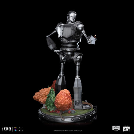 Iron Studios - Half Art Scale 1/20 - El Gigante de Hierro y Hogarth Hughes Estatuilla
