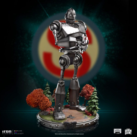 Iron Studios - Half Art Scale 1/20 - El Gigante de Hierro y Hogarth Hughes Estatuilla