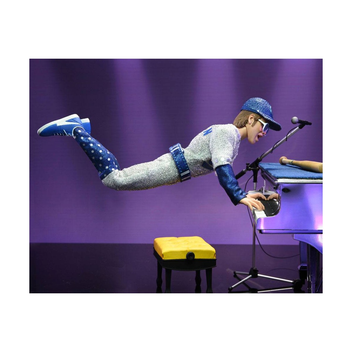 Neca - Elton John Live in '75 Deluxe Set - Tela retro