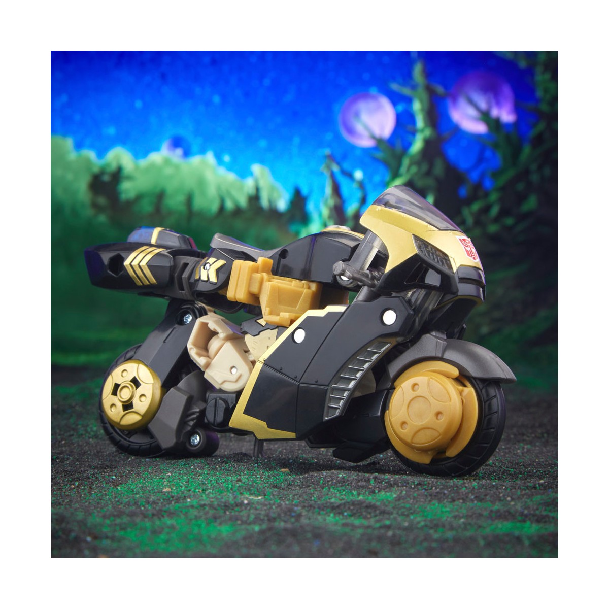 Hasbro - Transformers Generation Legacy - ANIMATED UNIVERSE PROWLL - Deluxe Class Autobot