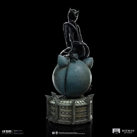 Iron Studios DC Comics - Legado Réplica 1/4 - Catwoman Batman Returns