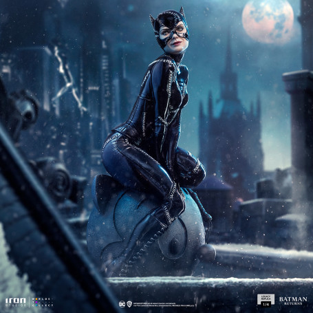 Iron Studios DC Comics - Legado Réplica 1/4 - Catwoman Batman Returns