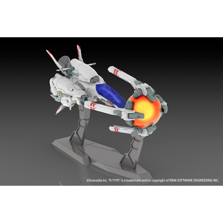 PLUM - Kit de modelismo R9 Arrow-Head 1/100 - R-Type Final 2