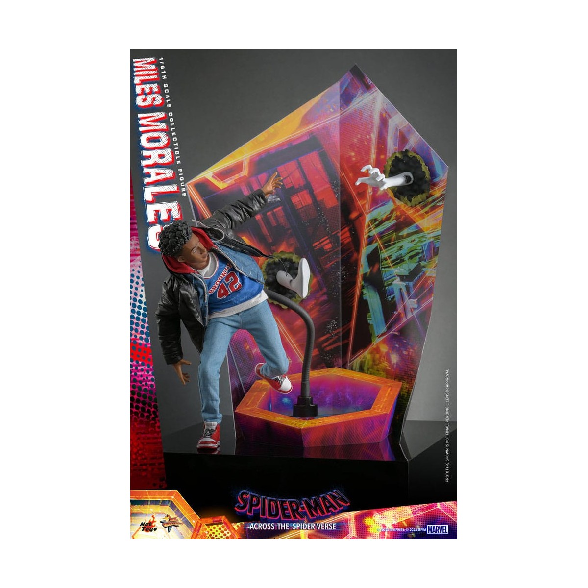 Hot Toys - Miles Morales - Spider-Man: Across the Spider-Verse Part One - Movie Masterpiece 1/6