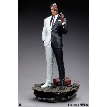 Tweeterhead - DC Comics: estatua Two Face 1/4 - Doble Cara