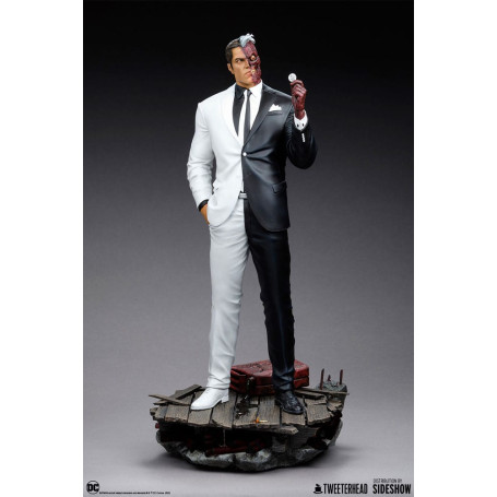 Tweeterhead - DC Comics: estatua Two Face 1/4 - Doble Cara