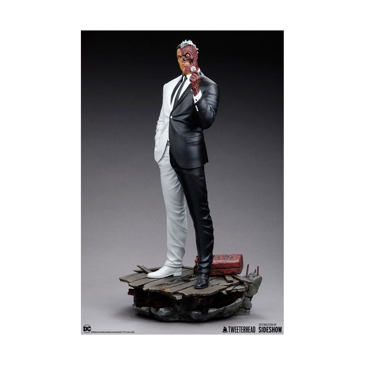 Tweeterhead - DC Comics: estatua Two Face 1/4 - Doble Cara