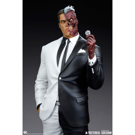 Tweeterhead - DC Comics: estatua Two Face 1/4 - Doble Cara