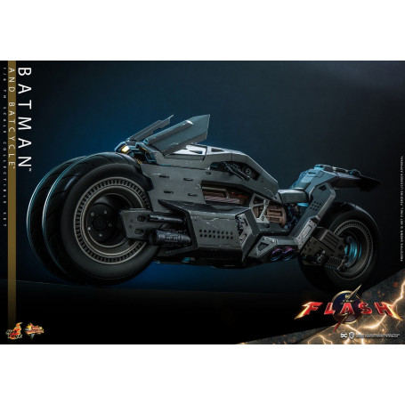 Hot Toys - DC Comics - Batman (Affleck) y Batcycle 1:6 Escala Figura Set The Flash - Movie Masterpiece 1/6