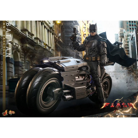 Hot Toys - DC Comics - Batman (Affleck) y Batcycle 1:6 Escala Figura Set The Flash - Movie Masterpiece 1/6