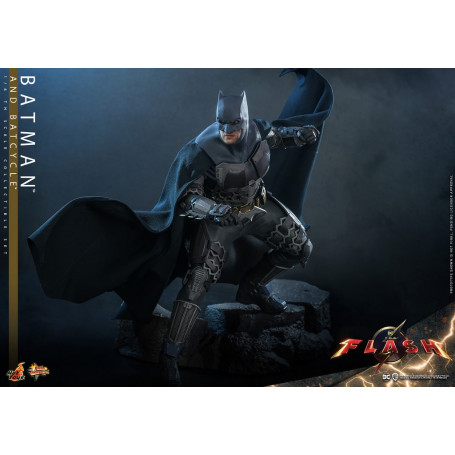 Hot Toys - DC Comics - Batman (Affleck) y Batcycle 1:6 Escala Figura Set The Flash - Movie Masterpiece 1/6