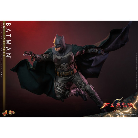 Hot Toys - DC Comics - Batman (Affleck) y Batcycle 1:6 Escala Figura Set The Flash - Movie Masterpiece 1/6