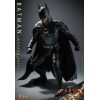Hot Toys - DC Comics - Batman Traje Moderno (Keaton) The Flash - Movie Masterpiece 1/6