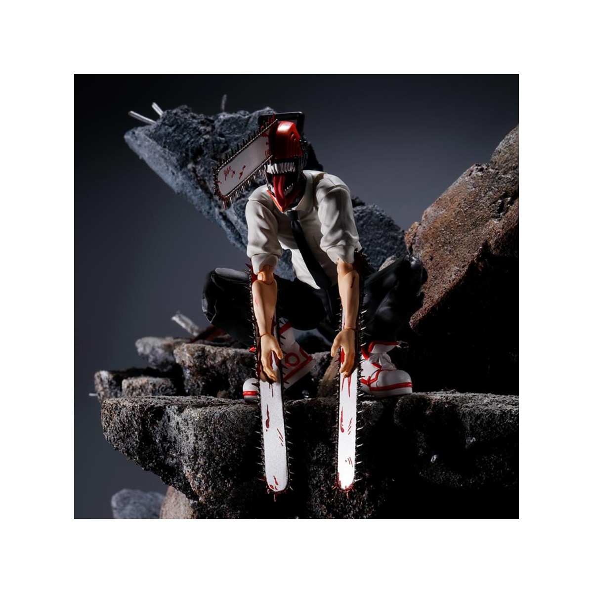 Tamashii Bandai - Hombre de la motosierra - SH Figuarts SHF