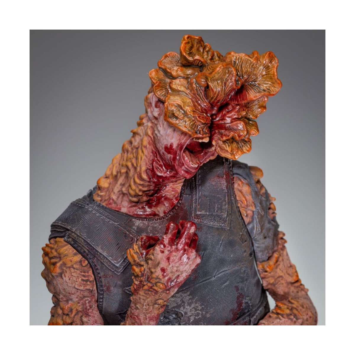 Dark Horse - The Last of Us 2 - Clicker blindado