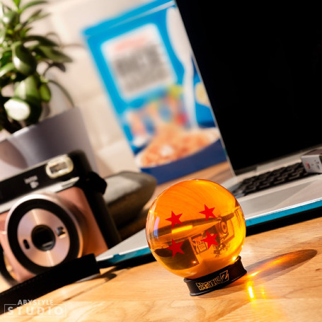 ABYstyle - Dragon Ball Z - DRAGON BALL - 4 estrellas bola de cristal 75 mm + base